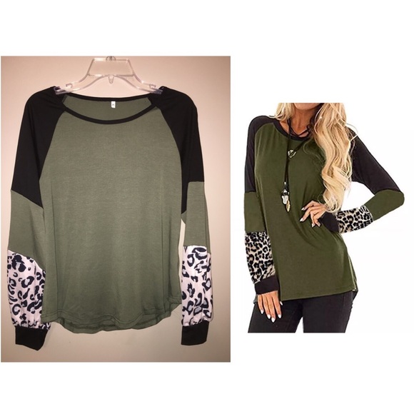 Tops - 🎁 SEE SALE SIGN 5⭐️ Boho Animal Print Sleeve Top